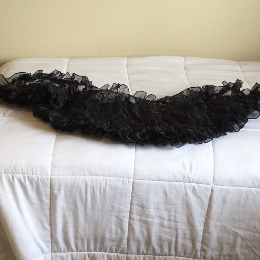 Wrap - Picture 3 of 4